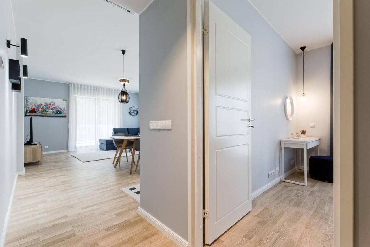 Central Apartments, Quiet With Free Parking And Ac. Tallinn Exterior photo