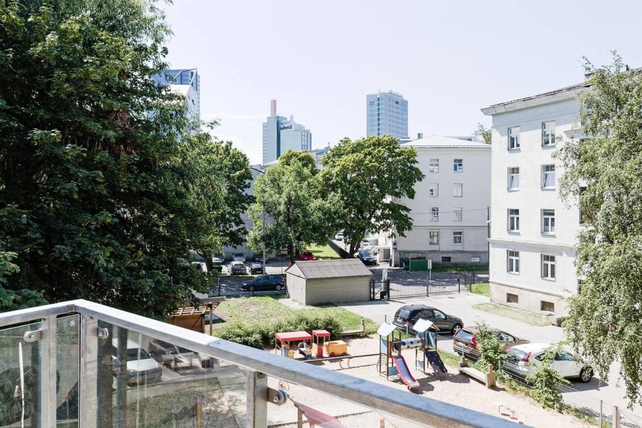 Central Apartments, Quiet With Free Parking And Ac. Tallinn Exterior photo