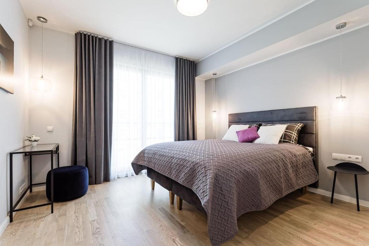 Central Apartments, Quiet With Free Parking And Ac. Tallinn Exterior photo