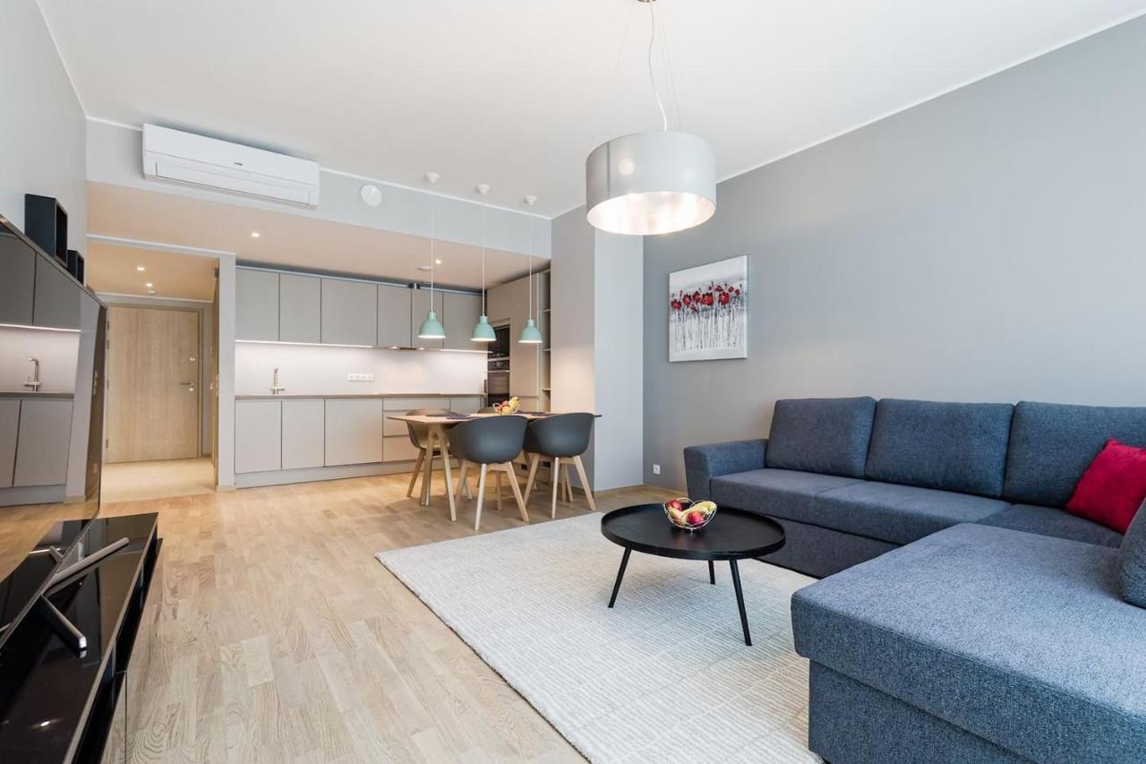 Central Apartments, Quiet With Free Parking And Ac. Tallinn Exterior photo