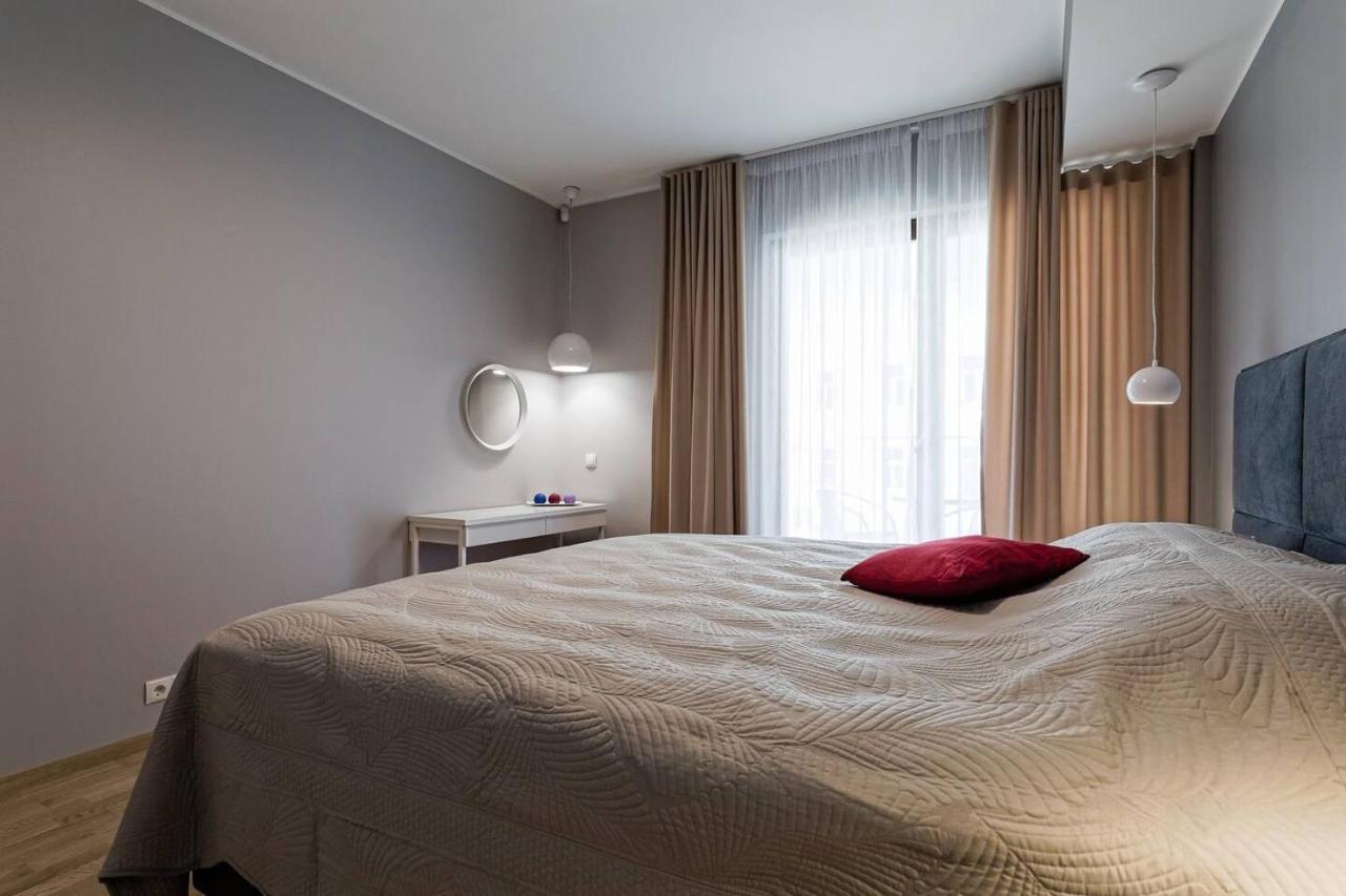 Central Apartments, Quiet With Free Parking And Ac. Tallinn Exterior photo