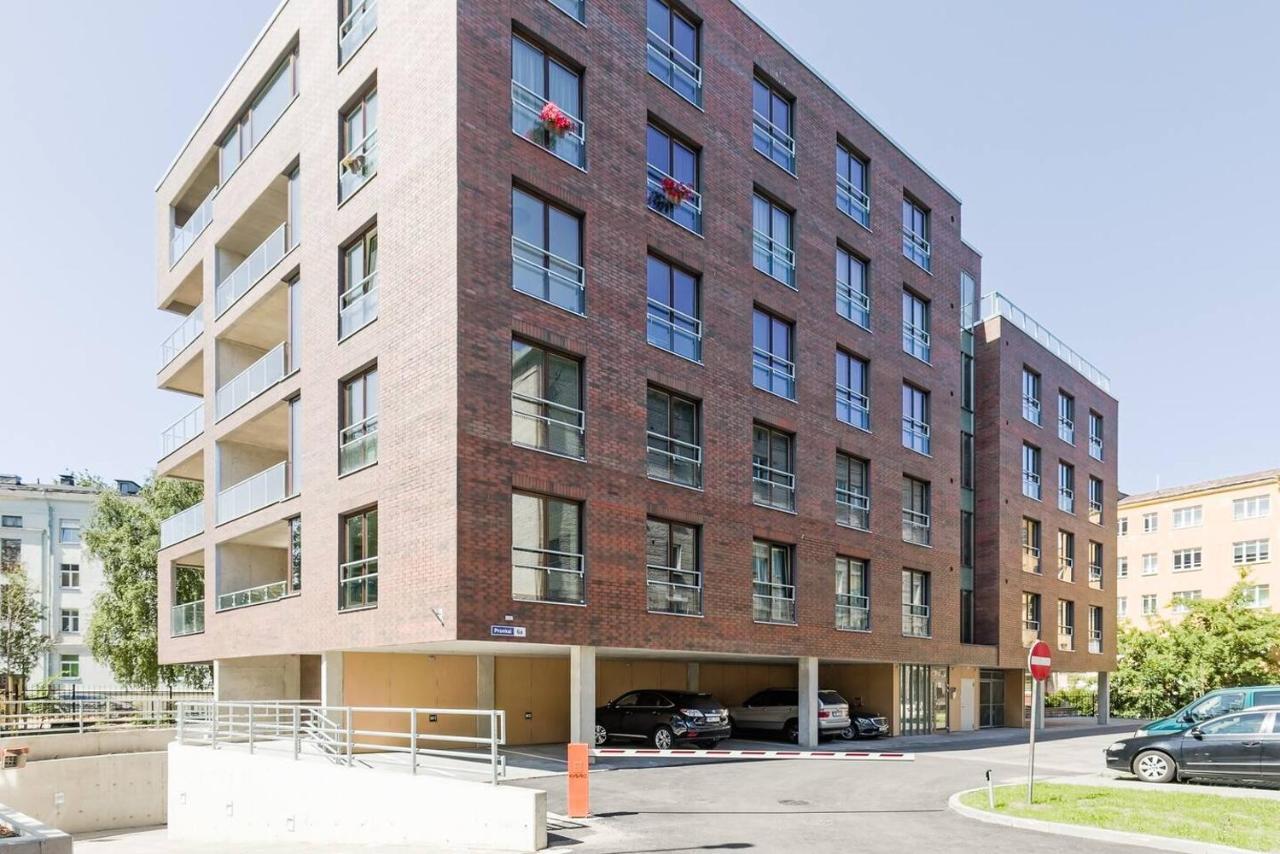 Central Apartments, Quiet With Free Parking And Ac. Tallinn Exterior photo