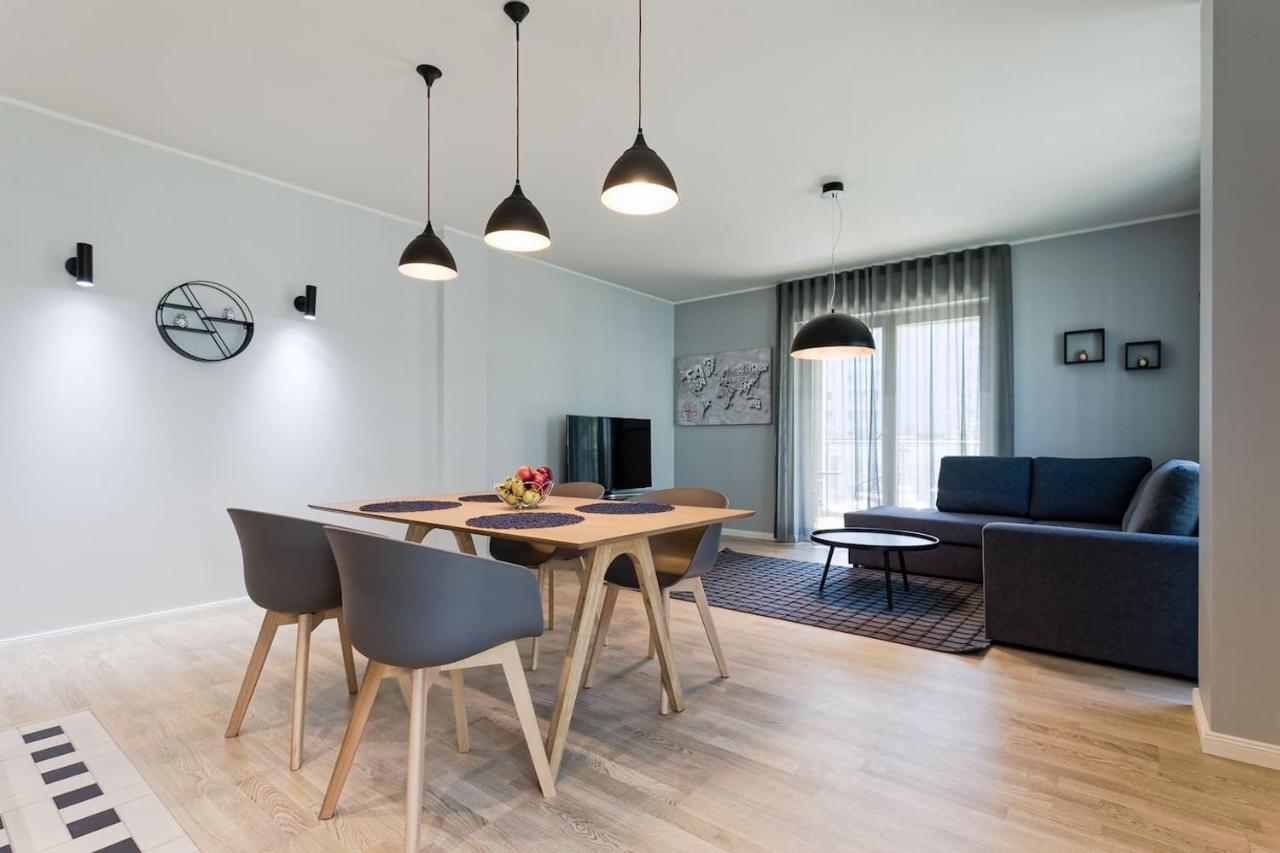 Central Apartments, Quiet With Free Parking And Ac. Tallinn Exterior photo